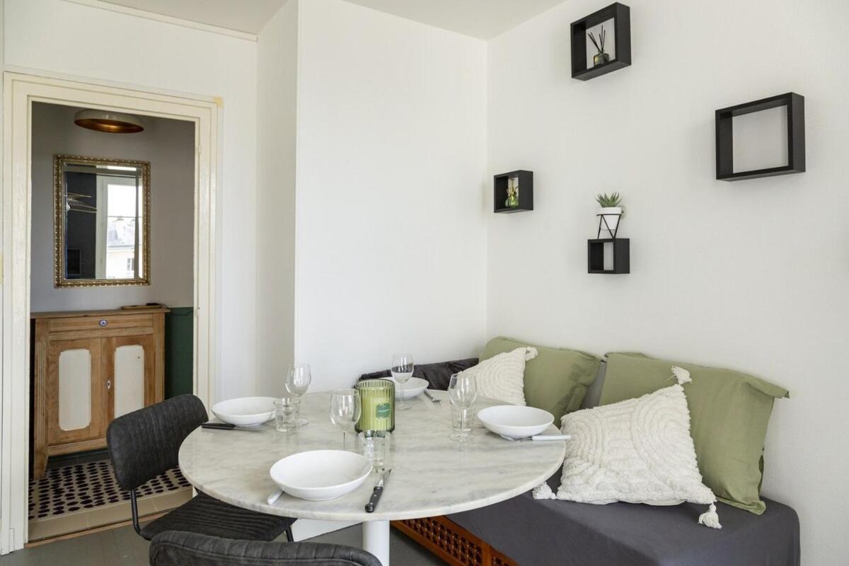 Le Vintage ~ Parking ~ Arrivee Autonome Apartment *